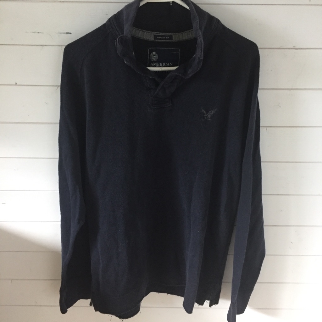 American Eagle Navy Button Pullover
